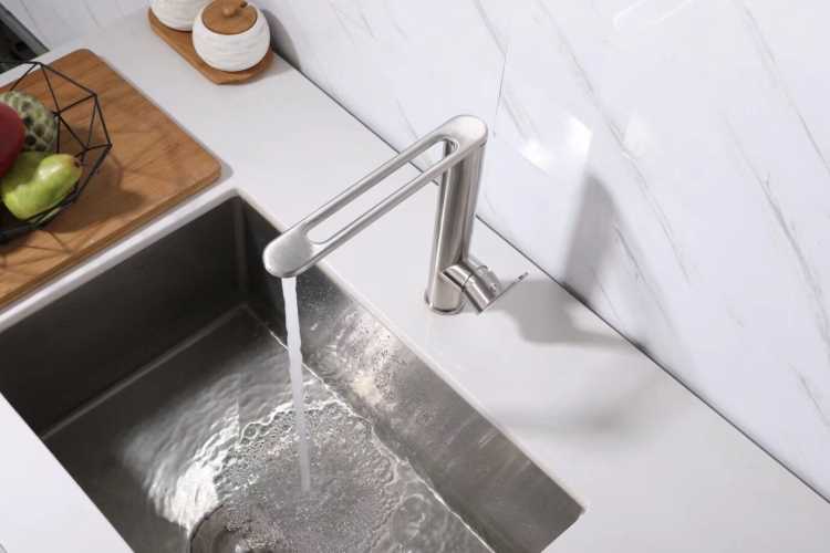 kitchen sink5.jpg