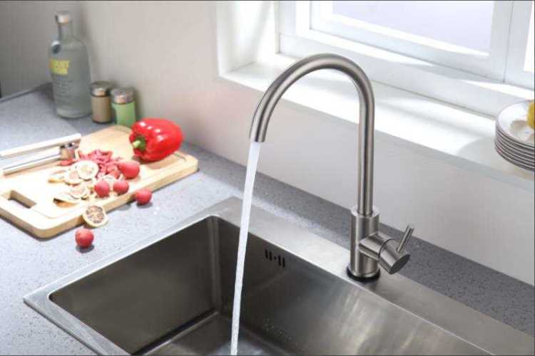 kitchen faucet from the material3.jpg
