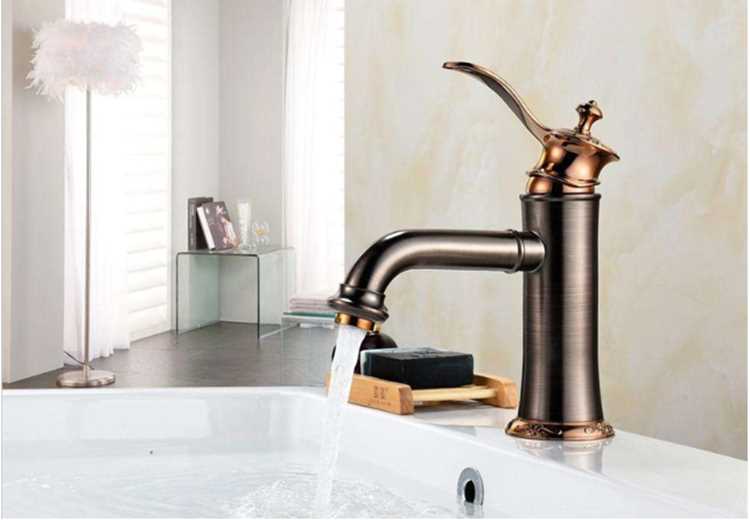 choose antique faucet5.jpg