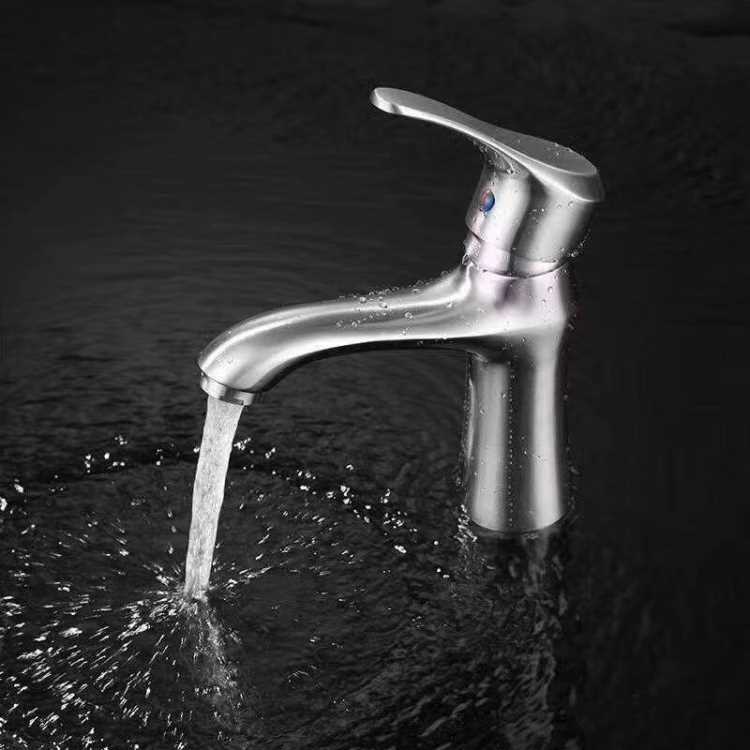 choosing basin faucets3.jpg
