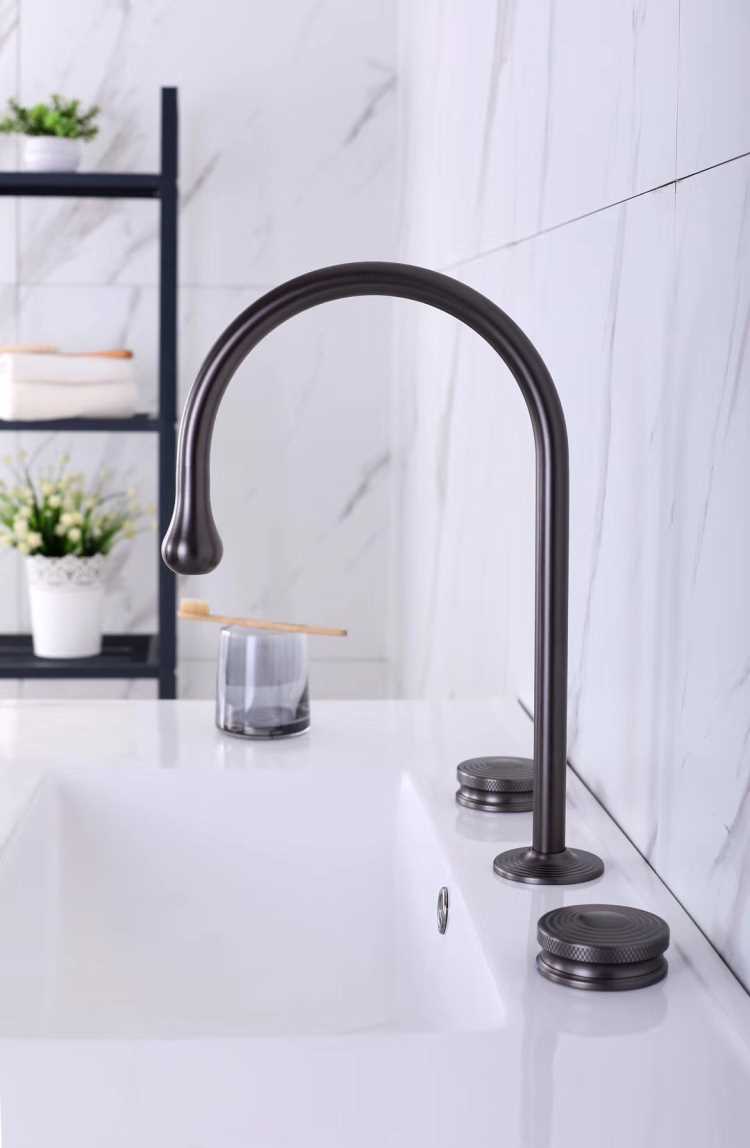 choosing basin faucets5.jpg