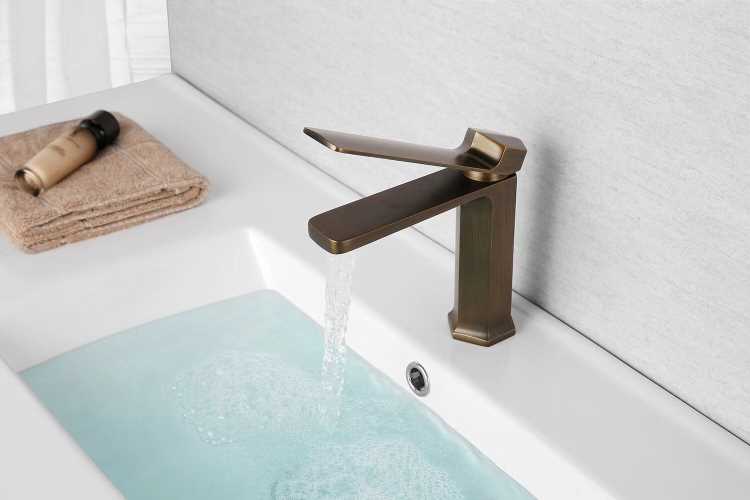 remove washbasin faucet6.jpg