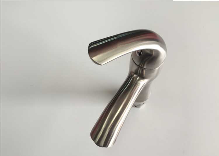 YT-1-0004H1 Basin mixer.jpg