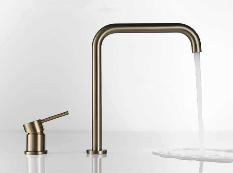 YT-1-0162G15 Split basin faucet.jpg