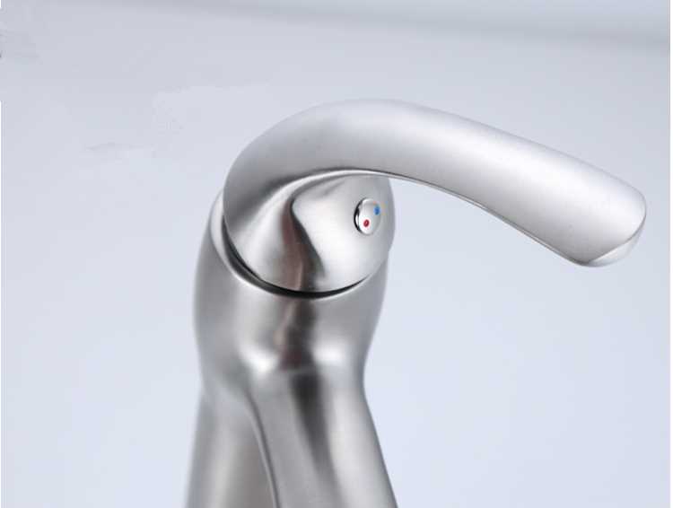 YT-1-0003H15 Basin mixer.jpg