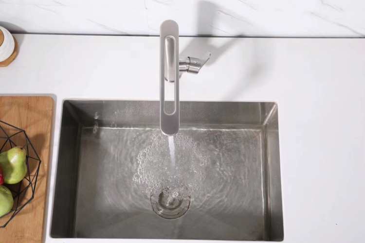 Precautions for purchase of 304 stainless steel faucet5.jpg